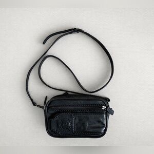 VINTAGE - Mancini Black Leather Crossbody | Belt Bag Y2K Phone Pocket